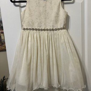 Couture Princess Party/Wedding dress-Church-Size 8-Festive